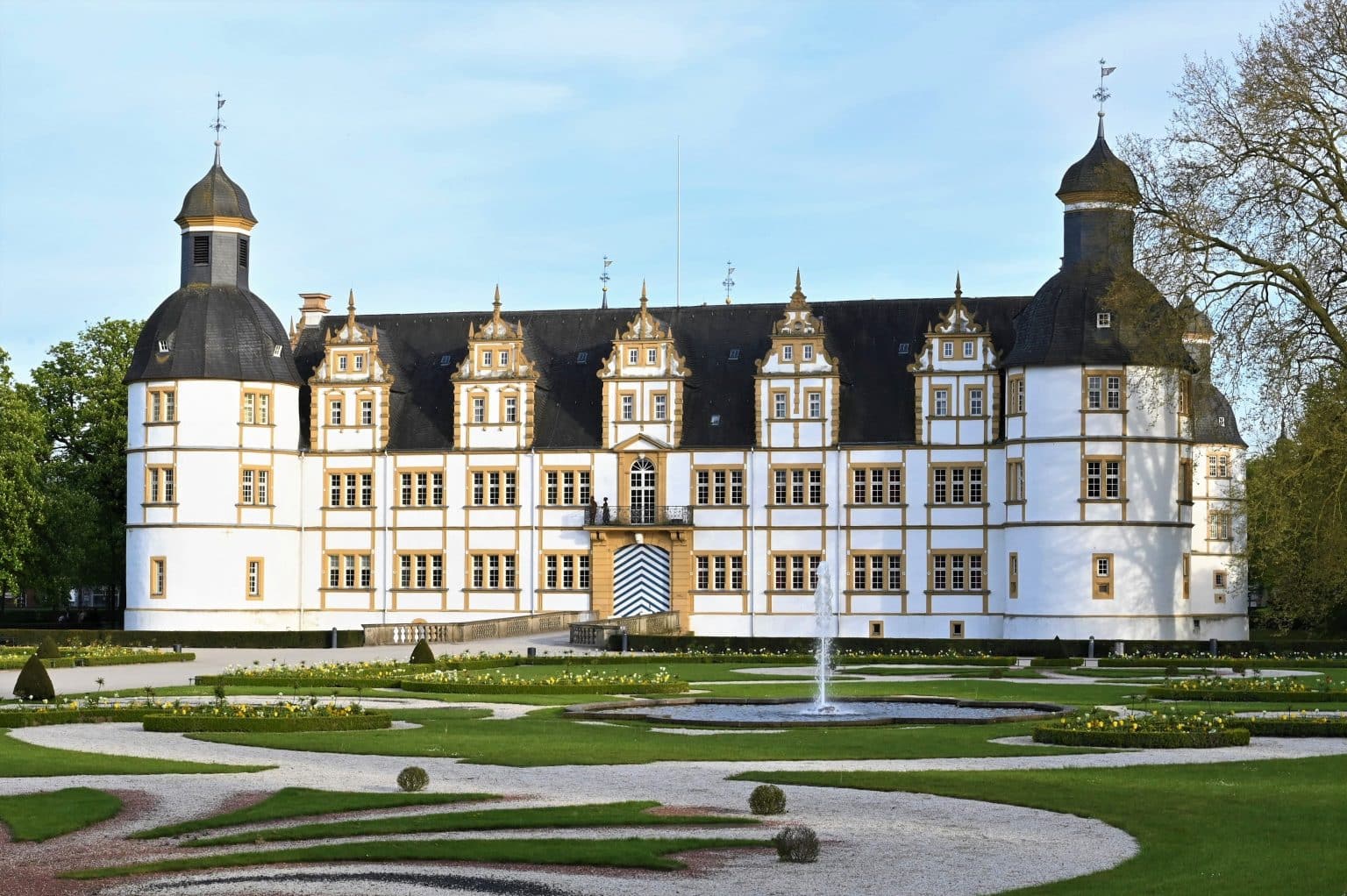 Kaufland Paderborn Schloss Neuhaus